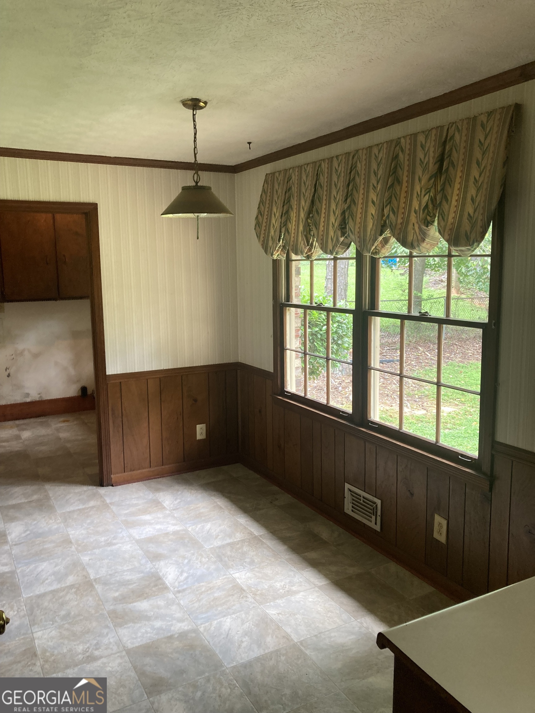 5125 Flakes Mill Road Ellenwood, GA 30294 - Photo 15 of 31