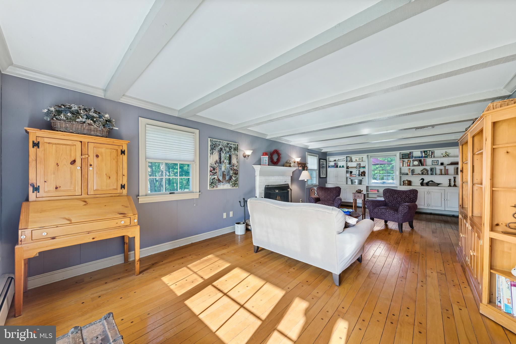 178 Lindbergh Road Hopewell, NJ 08525 - Photo 6 of 39 a living room with furniture and a large window