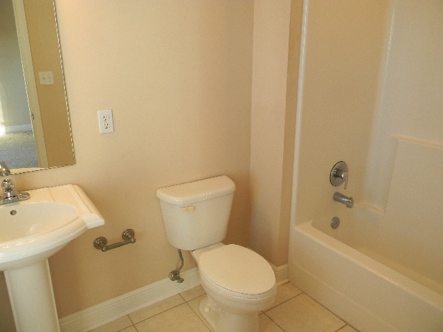 9 D Mashes Sands Road, Unit 2 Ochlockonee Bay, FL 32346 - Photo 10 of 15 Gallery Image 10