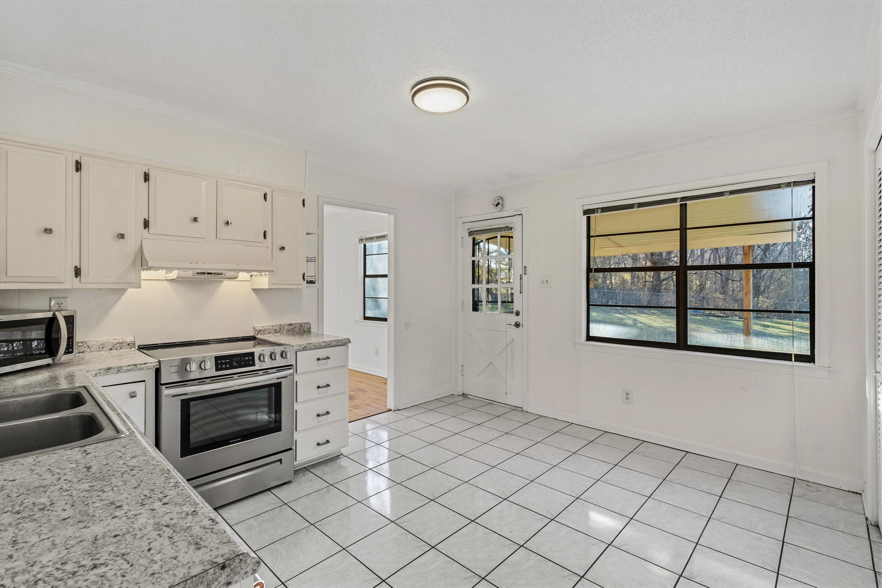 2855 North Collierville Arlington Road Eads, TN 38028 - Photo 12 of 32