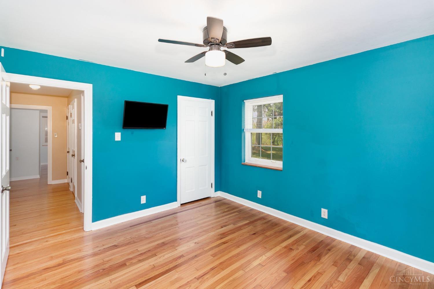 4130 Poole Road Cincinnati, OH 45251 - Photo 14 of 25 Gallery Image 14