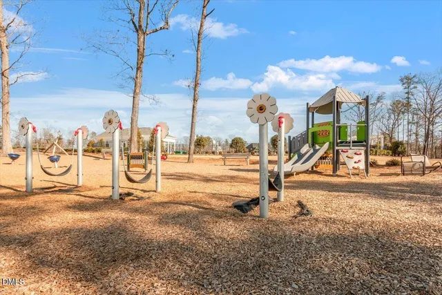 $850,000 | 640 Ivy Arbor Way, Holly Springs, NC 27540