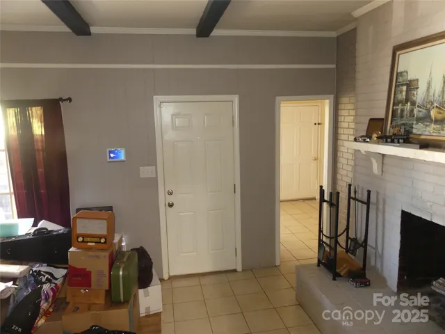 a view of a storage & utility room