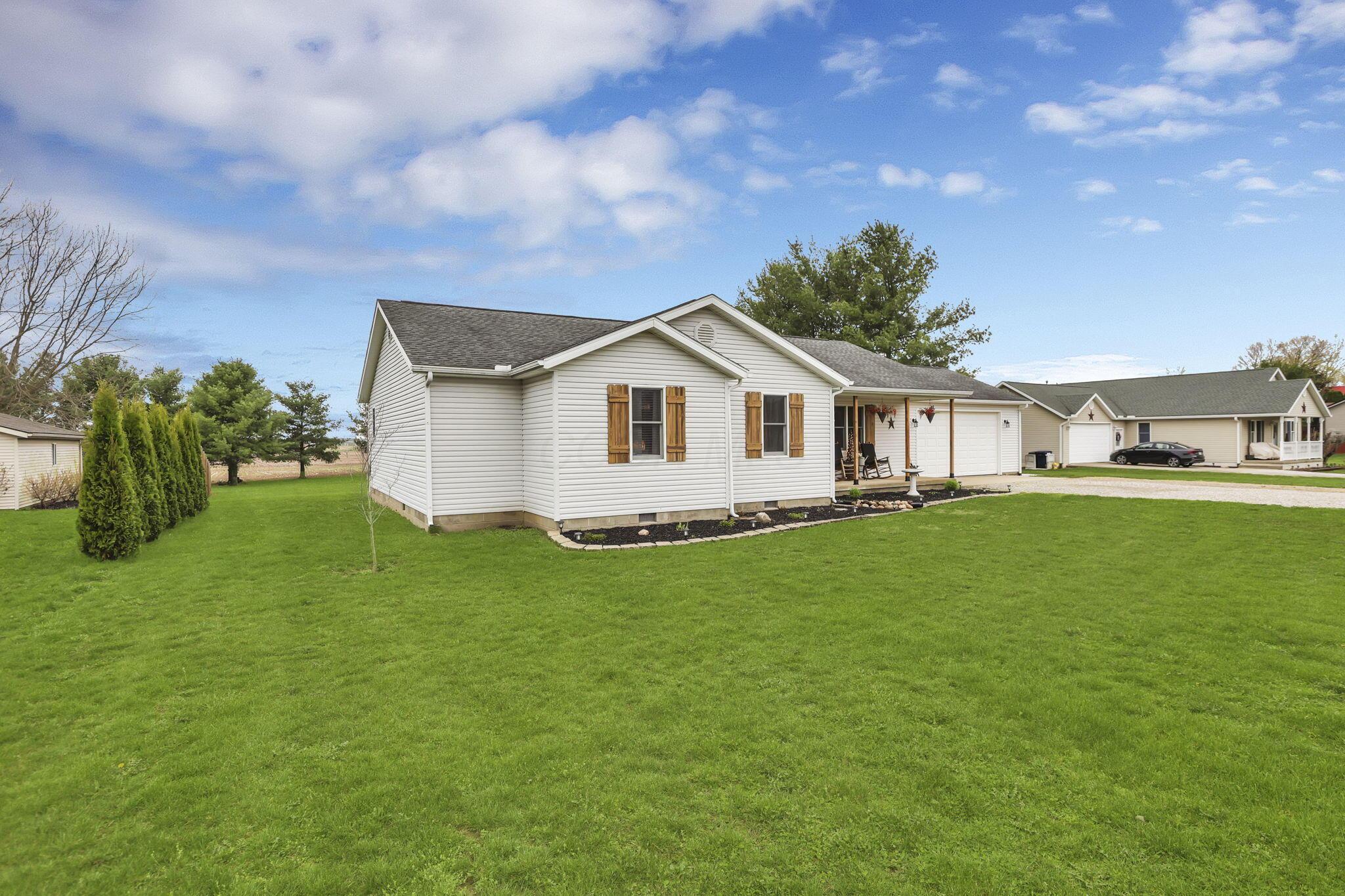 8625 16th Road Southwest Amanda, OH 43102 - Photo 4 of 55 4-web-or-mls-939A4686