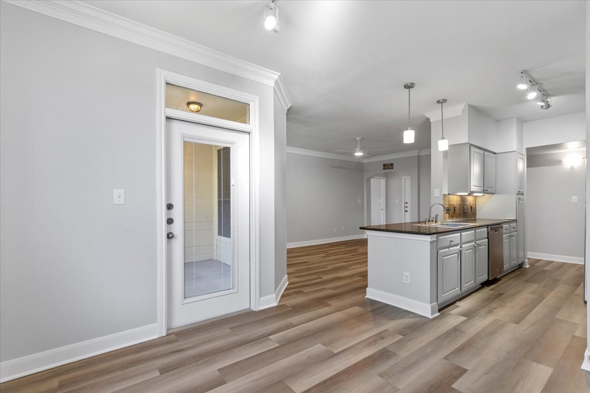 7701 Rialto Boulevard, Unit 632 Austin, TX 78735 - Photo 11 of 26