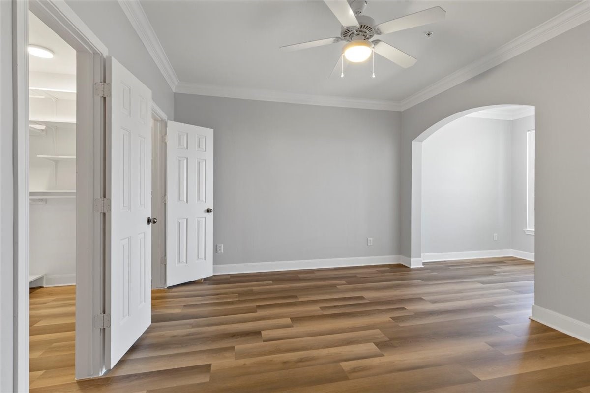 7701 Rialto Boulevard, Unit 632 Austin, TX 78735 - Photo 15 of 26 master bedroom