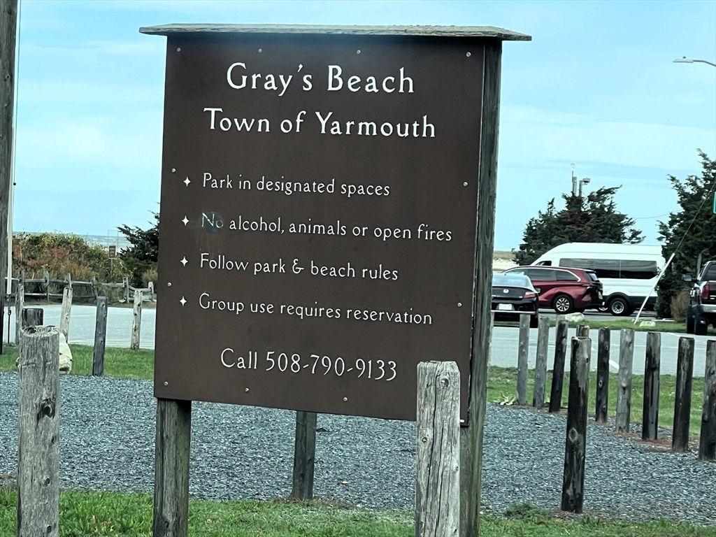 194 Rte 6a Yarmouth, MA 02675 - Photo 36 of 40