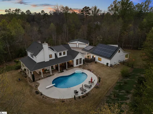 $974,301 | 185 Nicholls Drive, Spartanburg, SC 29301