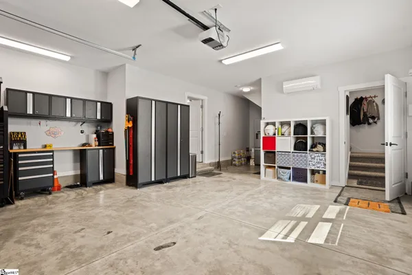 $974,301 | 185 Nicholls Drive, Spartanburg, SC 29301