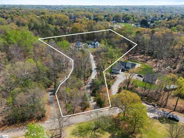 $974,301 | 185 Nicholls Drive, Spartanburg, SC 29301