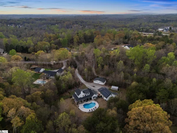 $974,301 | 185 Nicholls Drive, Spartanburg, SC 29301