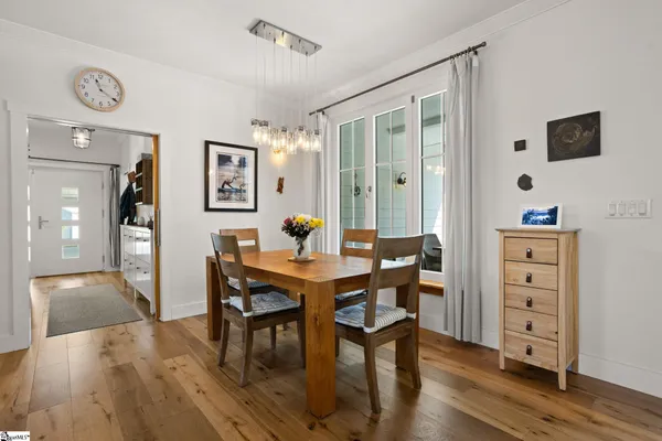 $974,301 | 185 Nicholls Drive, Spartanburg, SC 29301