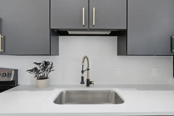 $295,000 | 831 South Flores Street, Unit 3114, San Antonio, TX 78204