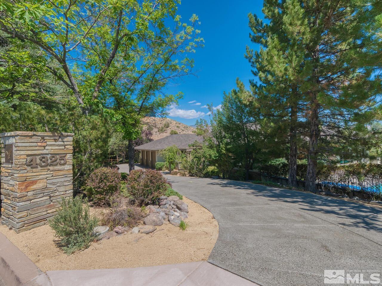 4325 Caughlin Parkway Reno, NV 89519 - Photo 3 of 40 Photo 3