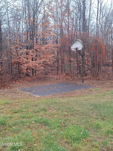 $2,600 | 1031 Saratoga Road, Moreau, NY 12831