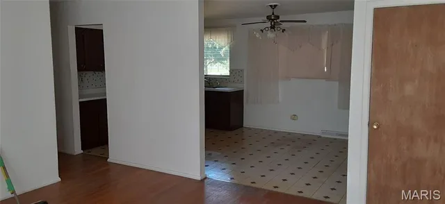 $185,000 | 76 Delores Drive, Fenton, MO 63026