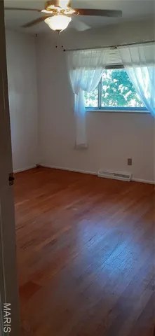 $185,000 | 76 Delores Drive, Fenton, MO 63026