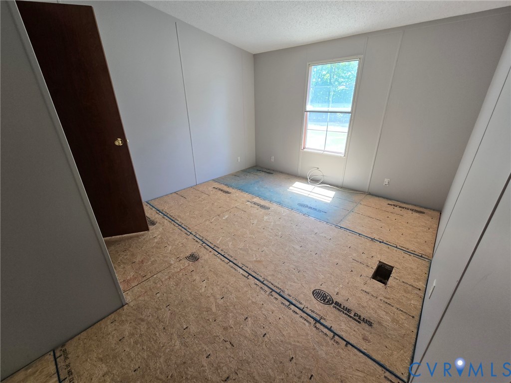 584 Hardtimes Road Farmville, VA 23901 - Photo 3 of 8