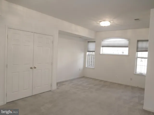 $1,185 | 202 B Spencer Terrace Southeast, Unit B, Leesburg, VA 20175