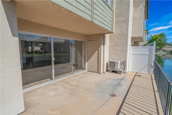 $625,000 | 24430 West Nicklaus Drive, Unit L2, Valencia, CA 91355