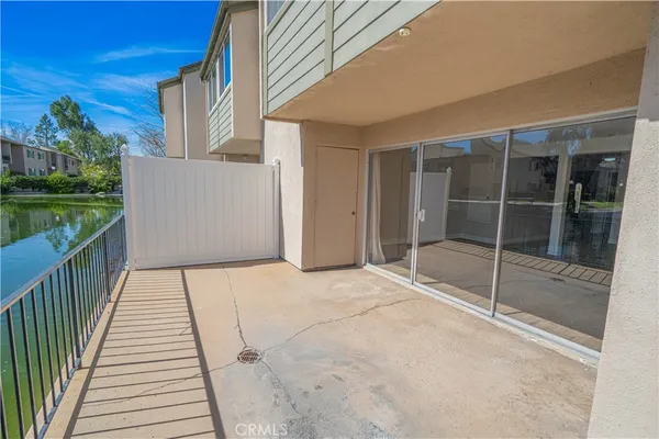 $625,000 | 24430 West Nicklaus Drive, Unit L2, Valencia, CA 91355