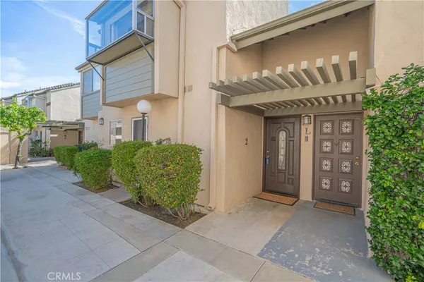 $625,000 | 24430 West Nicklaus Drive, Unit L2, Valencia, CA 91355