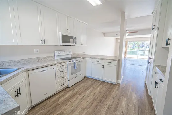 $625,000 | 24430 West Nicklaus Drive, Unit L2, Valencia, CA 91355