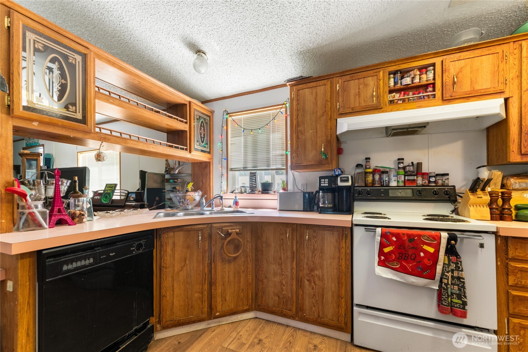 57862 East Cardinal Road Northeast Grand Coulee, WA 99133 - Photo 4 of 24 Gallery Image 4