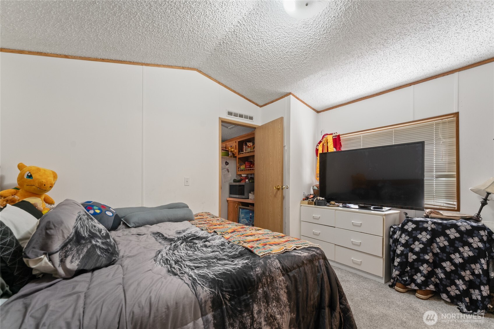 57862 East Cardinal Road Northeast Grand Coulee, WA 99133 - Photo 10 of 24 Gallery Image 10