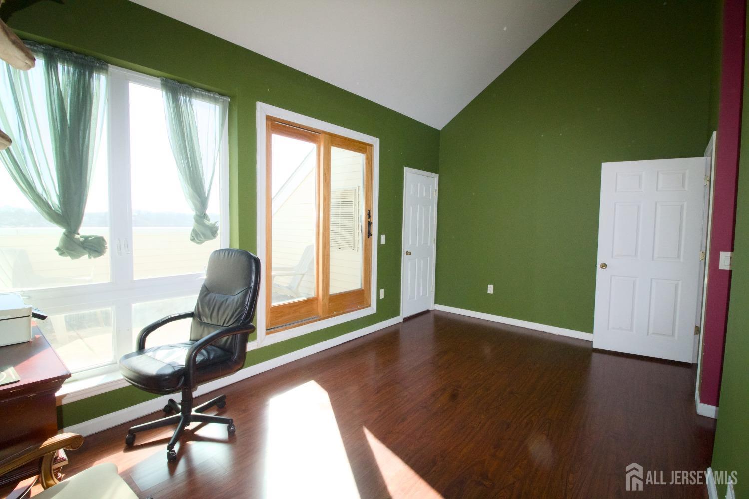 368-368 Rector Street, Unit 510 Perth Amboy, NJ 08861 - Photo 27 of 46