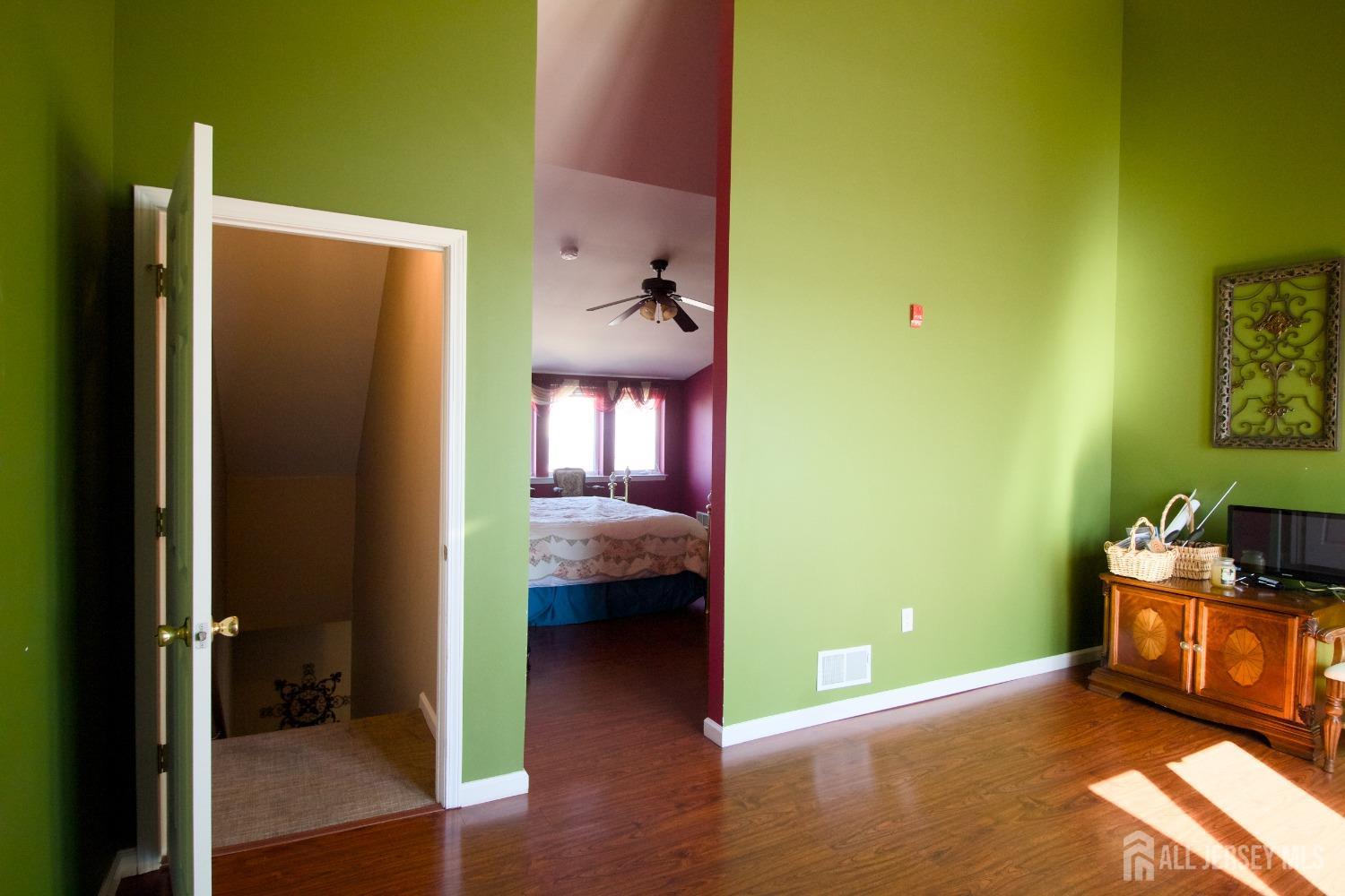 368-368 Rector Street, Unit 510 Perth Amboy, NJ 08861 - Photo 28 of 46