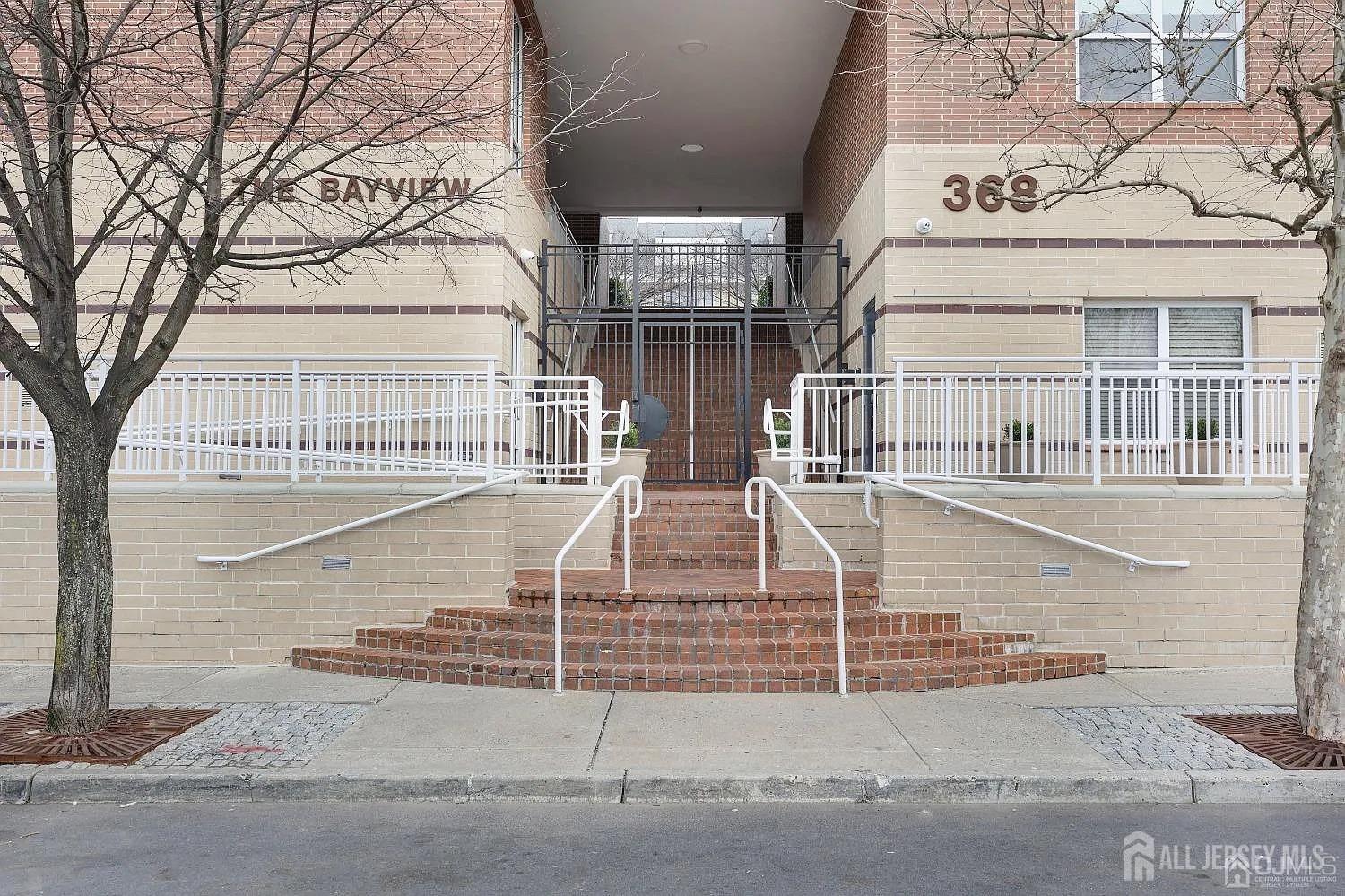 368-368 Rector Street, Unit 510 Perth Amboy, NJ 08861 - Photo 3 of 46