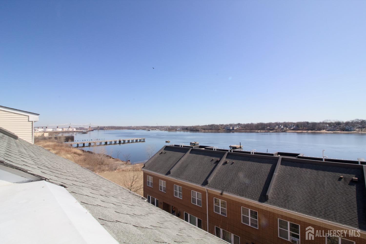 368-368 Rector Street, Unit 510 Perth Amboy, NJ 08861 - Photo 40 of 46