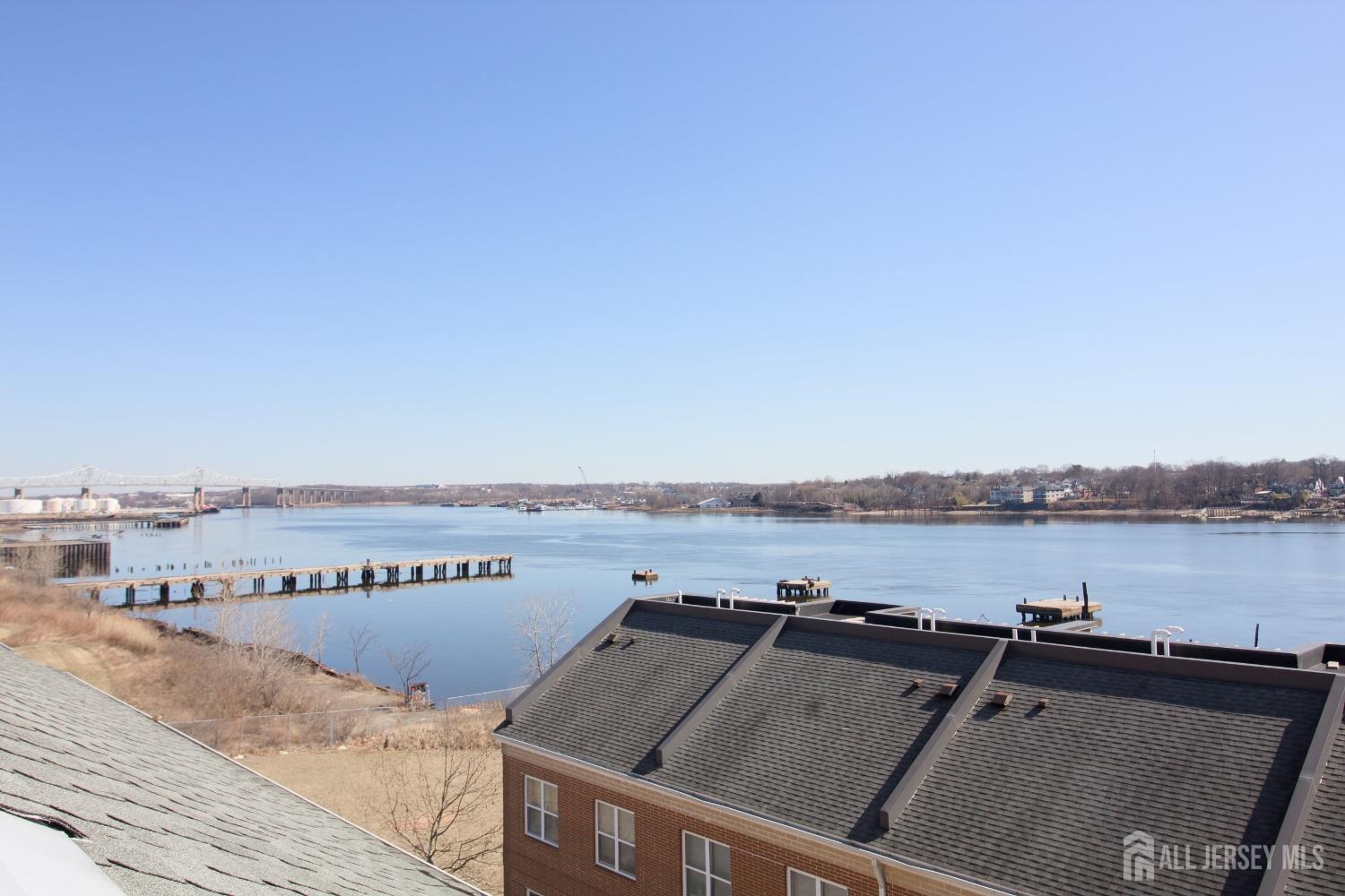 368-368 Rector Street, Unit 510 Perth Amboy, NJ 08861 - Photo 41 of 46