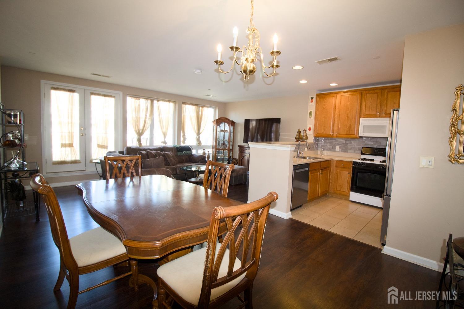 368-368 Rector Street, Unit 510 Perth Amboy, NJ 08861 - Photo 8 of 46