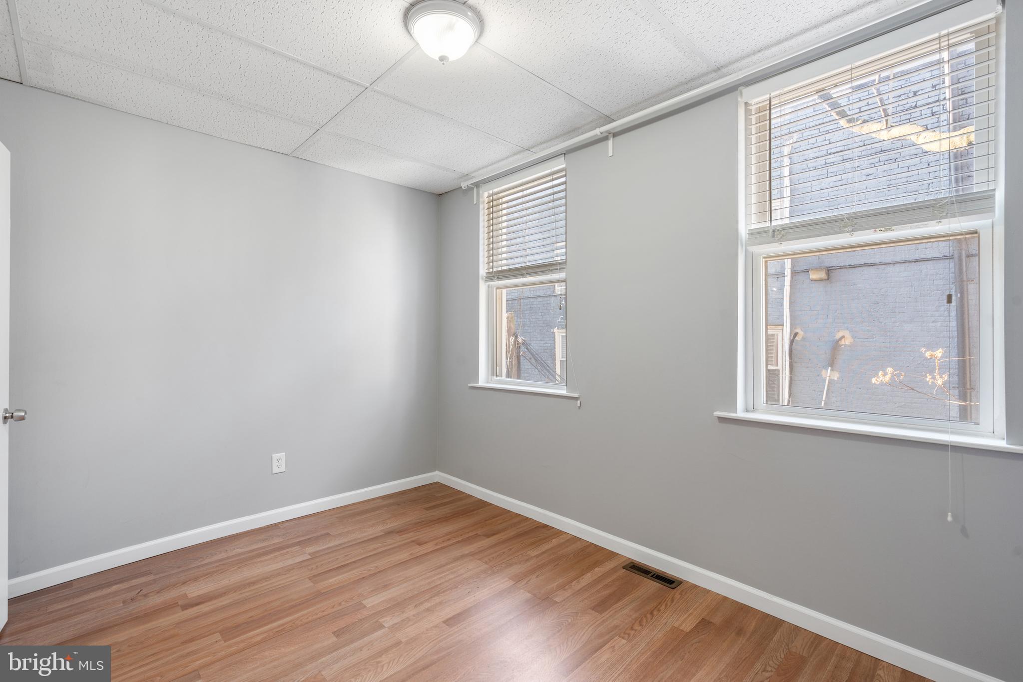 714 South Randolph Street Philadelphia, PA 19147 - Photo 20 of 33