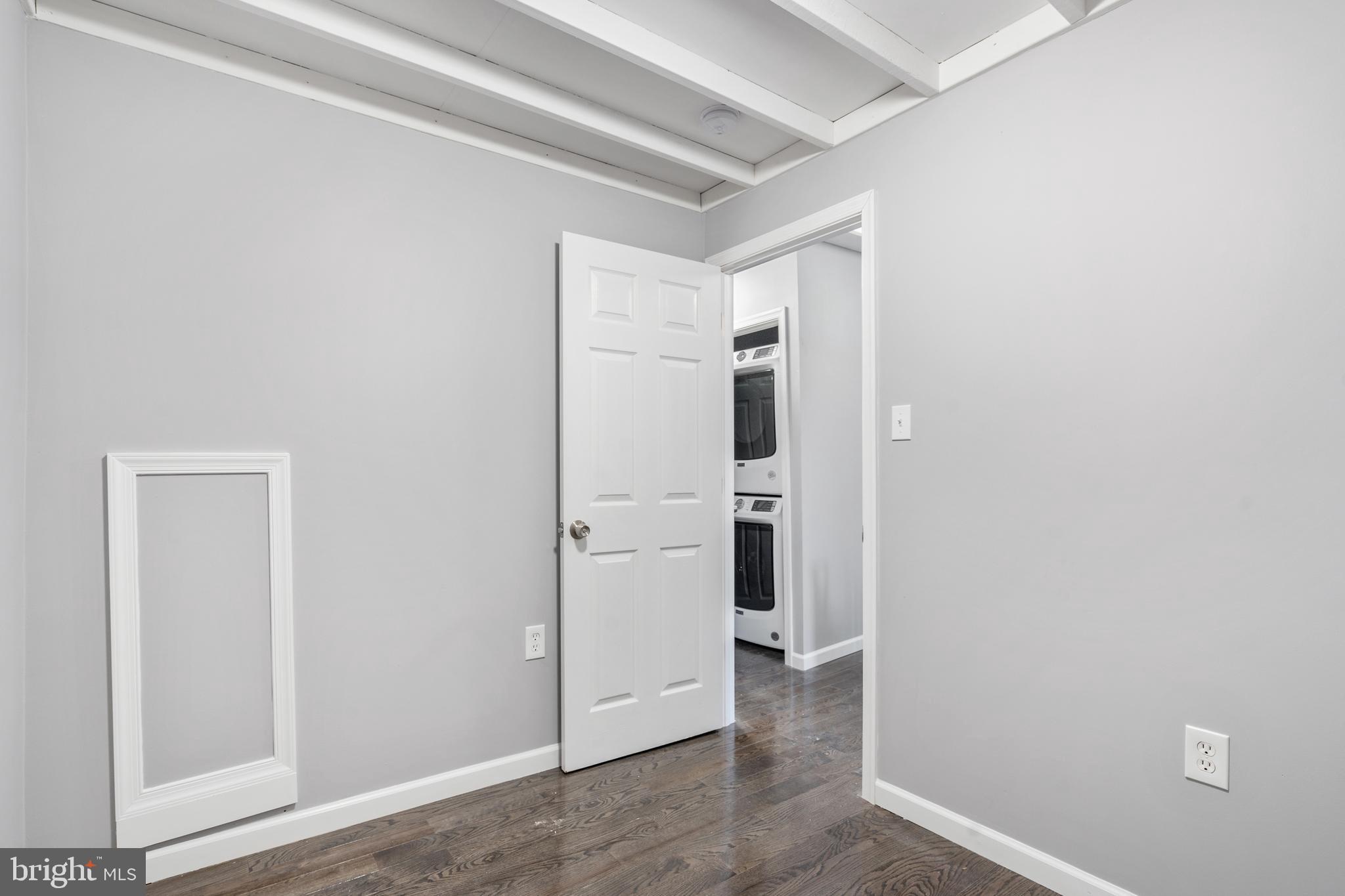 714 South Randolph Street Philadelphia, PA 19147 - Photo 25 of 33