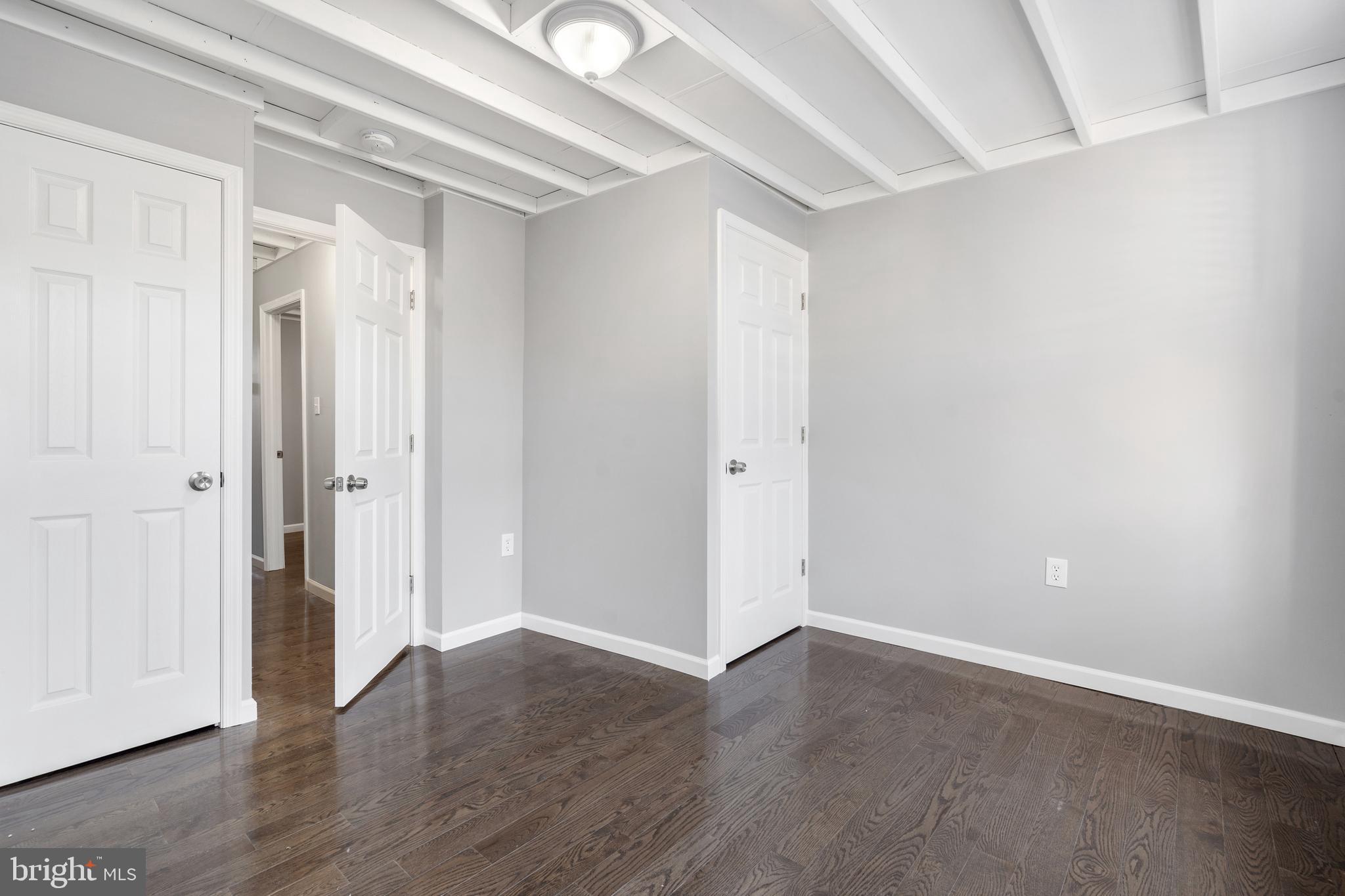 714 South Randolph Street Philadelphia, PA 19147 - Photo 30 of 33