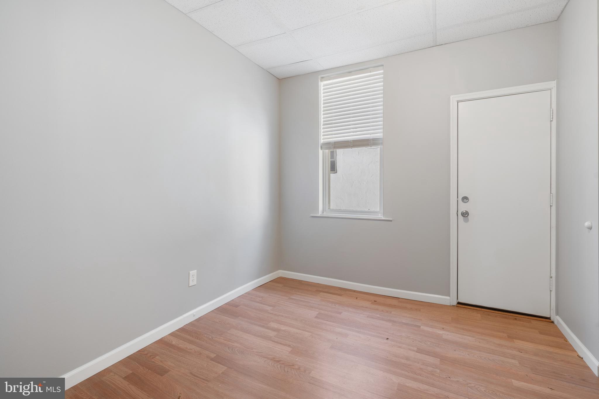 714 South Randolph Street Philadelphia, PA 19147 - Photo 10 of 33