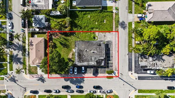 $450,000 | 880 Northwest 25th Avenue, Fort Lauderdale, FL 33311