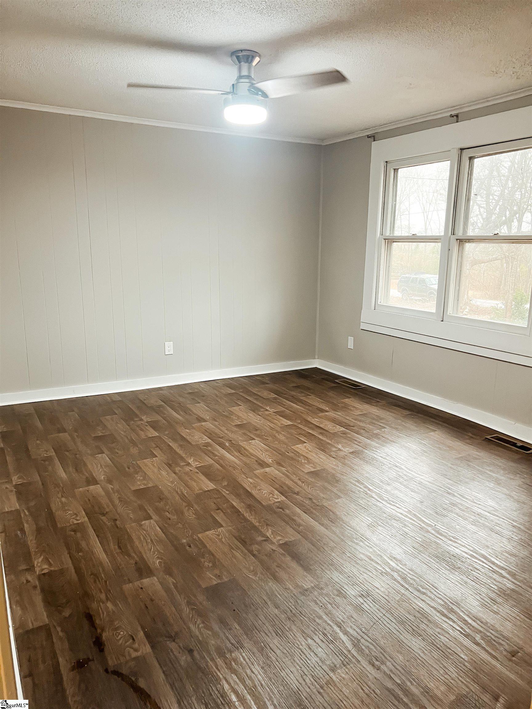 216 Porter Road Pendleton, SC 29670 - Photo 2 of 11 Gallery Image 2