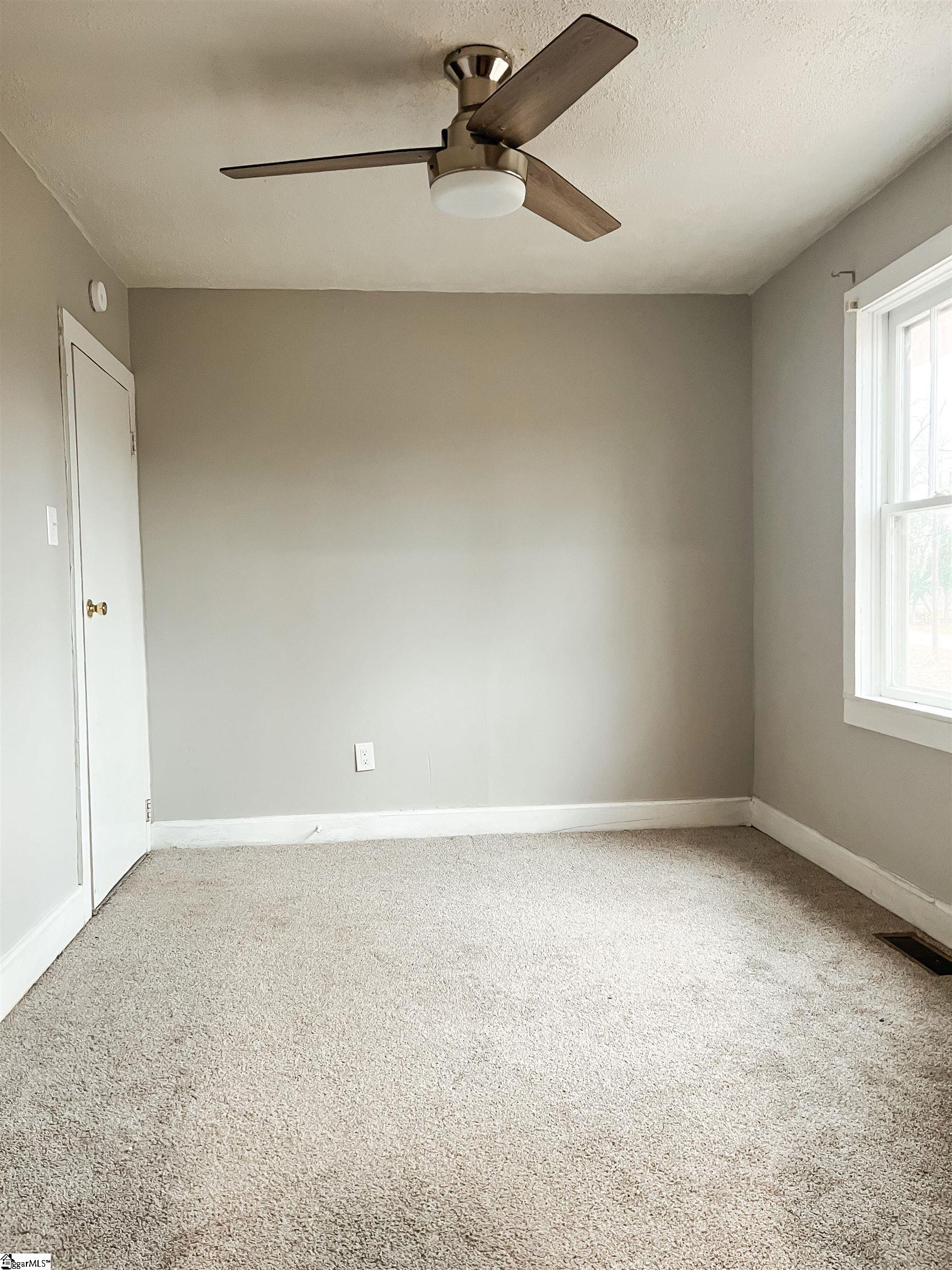 216 Porter Road Pendleton, SC 29670 - Photo 3 of 11 Gallery Image 3