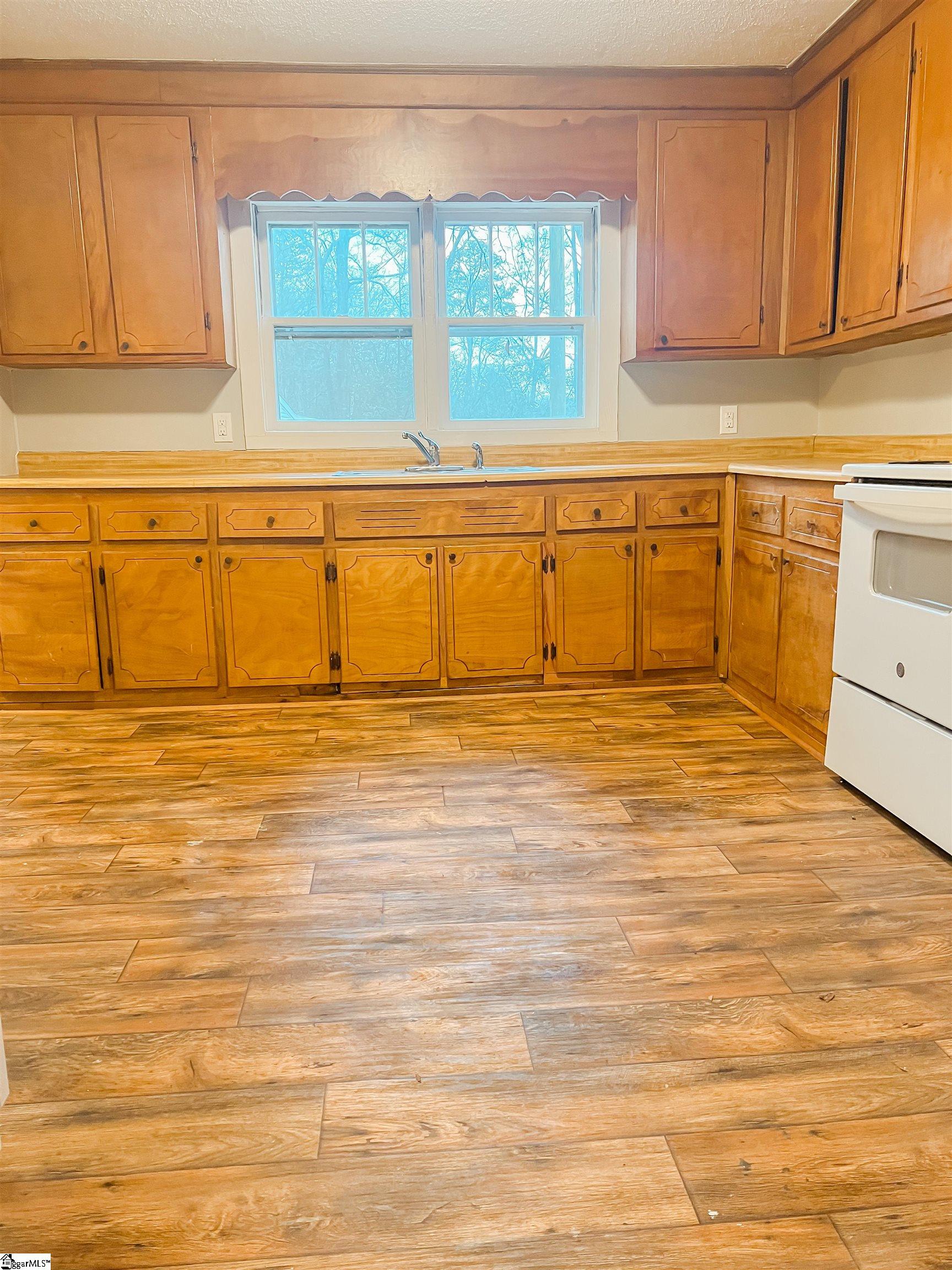 216 Porter Road Pendleton, SC 29670 - Photo 8 of 11 Gallery Image 8