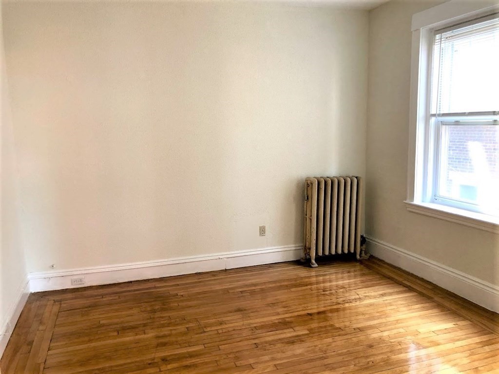 32 Reedsdale Street, Unit 6 Boston, MA 02134 - Photo 3 of 8