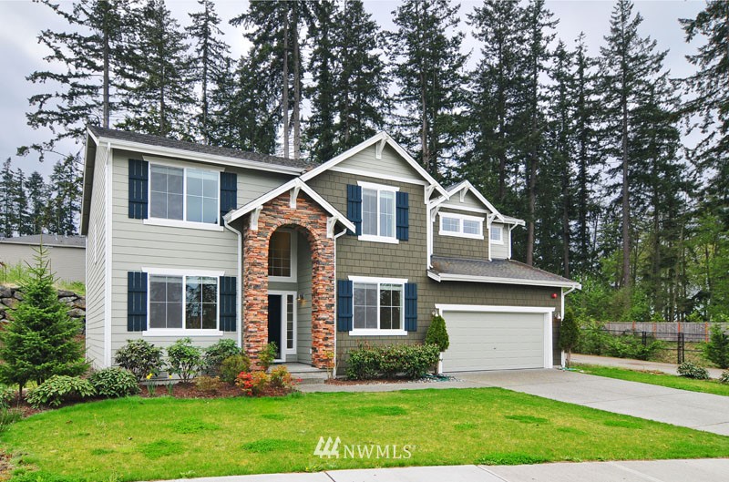 1009 Ridge Street Mukilteo, WA 98275 - Photo 1 of 25 Gallery Image 1