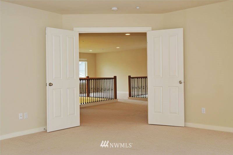 1009 Ridge Street Mukilteo, WA 98275 - Photo 14 of 25 Gallery Image 14