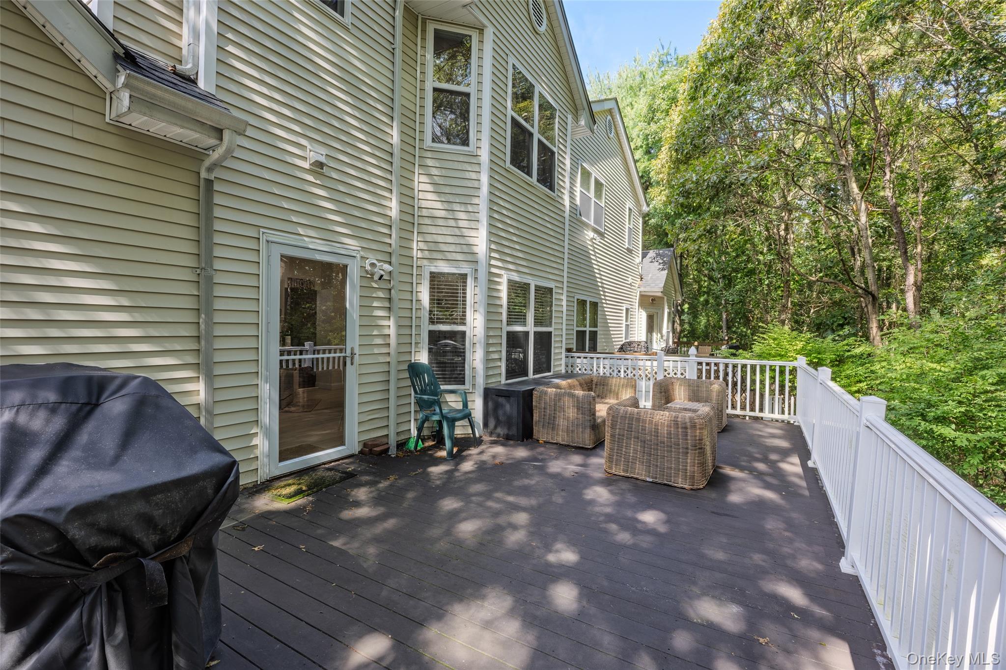 4 Sunflower Ridge Road Centereach, NY 11720 - Photo 31 of 46 Gallery Image 31