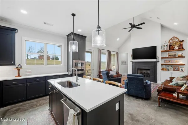 $355,000 | 35 Village Circle, Benton, MS 39039