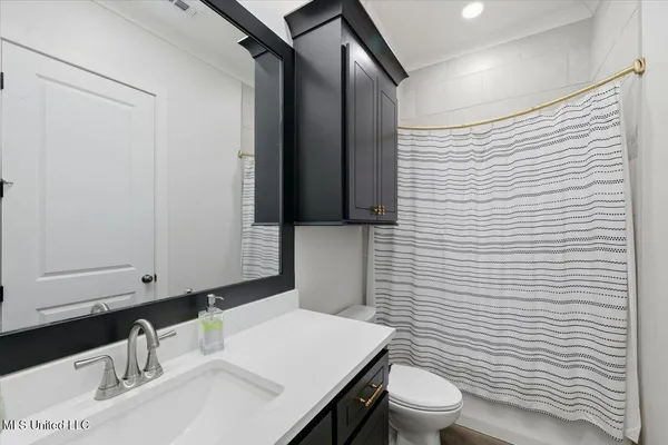 $355,000 | 35 Village Circle, Benton, MS 39039