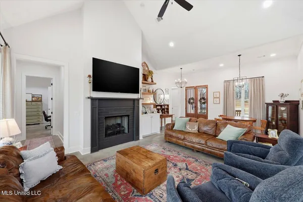 $355,000 | 35 Village Circle, Benton, MS 39039